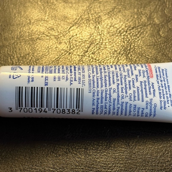 Kiehl's ultimate strength hand salve. - Picture 6 of 7